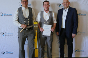 Simon-Werner-Siegerfoto-2-Platz