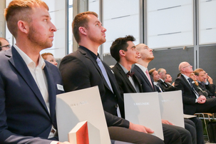 v.l.n.r.: Drittplatzierter Fabian Diewald, René Hamberger, Dennis Jodoin und Klaus Wilhelm