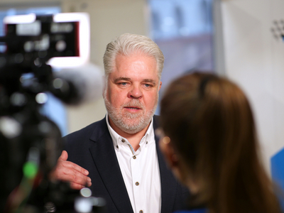 Georg Gerhäuser im Interview des Bayerischen Rundfunks Georg Gerhäuser im Interview des Bayerischen Rundfunks